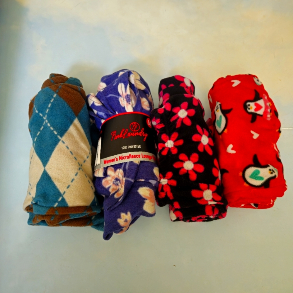 Bundle of 4 Microfleece Lounge Pants Set Multiple Pattwen Bundle Girls Pajamas